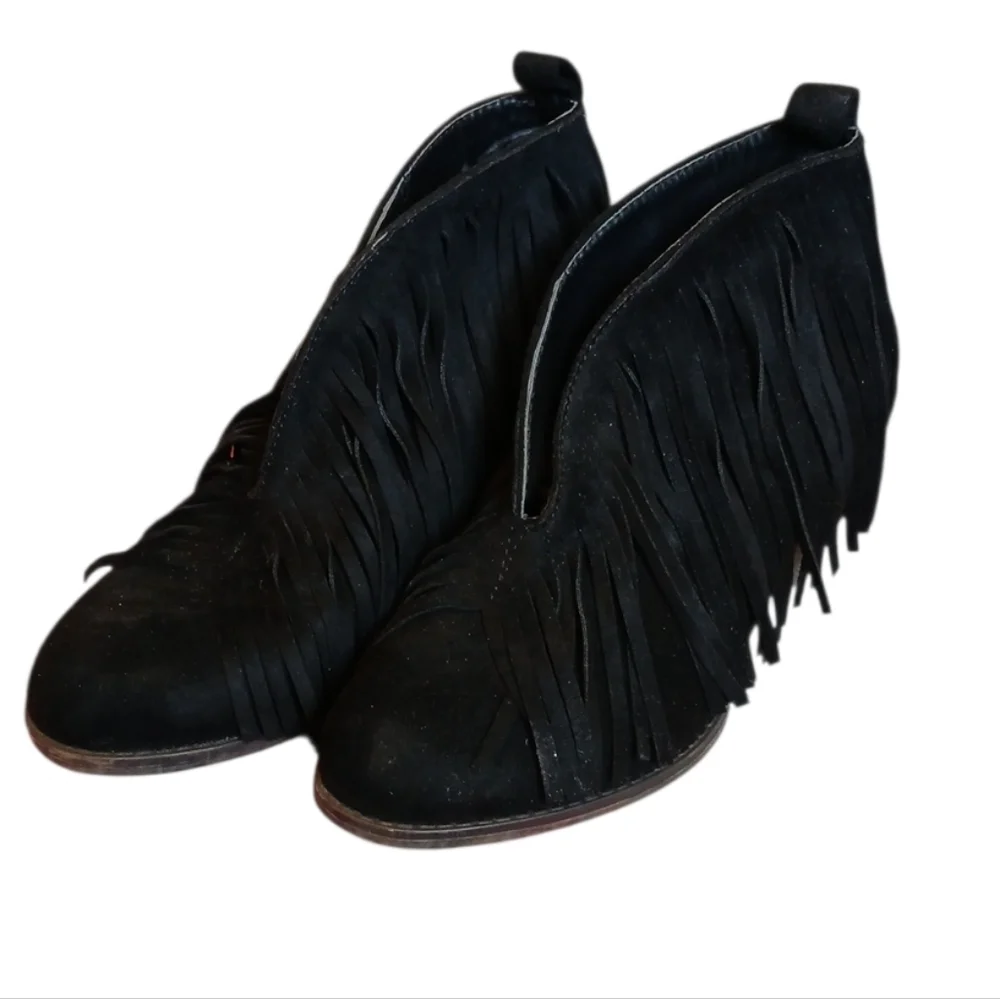 Mata Black Fringe‎ Ankle Boots Size 7 Womens